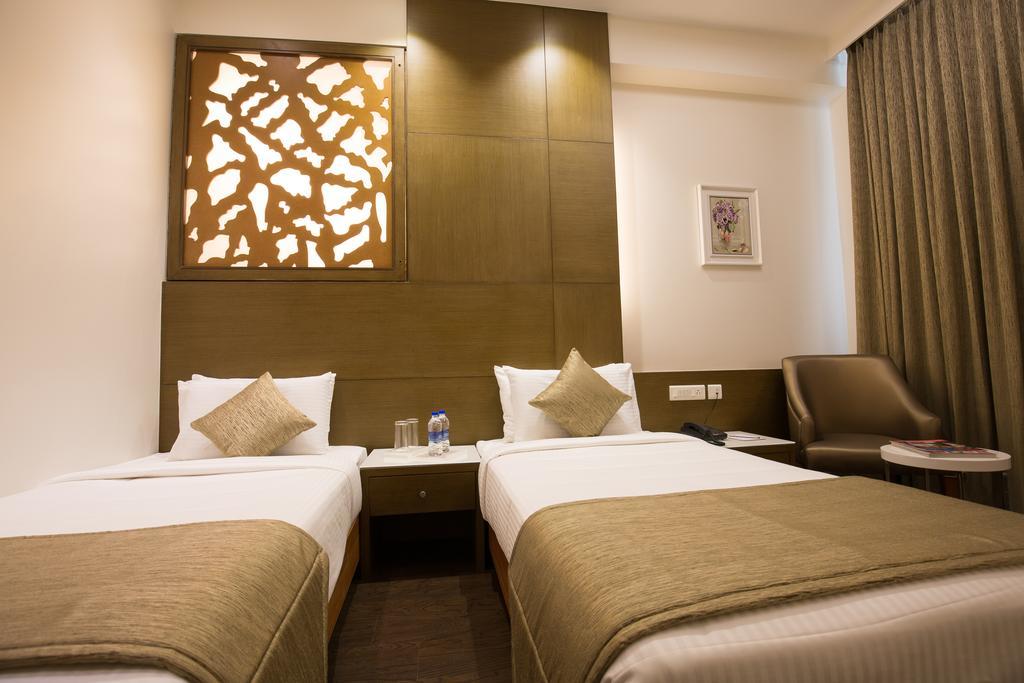 Kiscol Grands Hotel Coimbatore Exterior photo